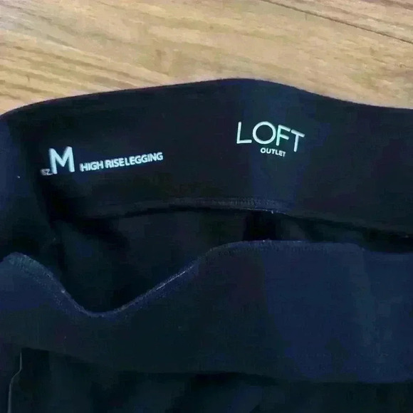 Loft Piped Leggings Size Medium - Picture 3 of 3